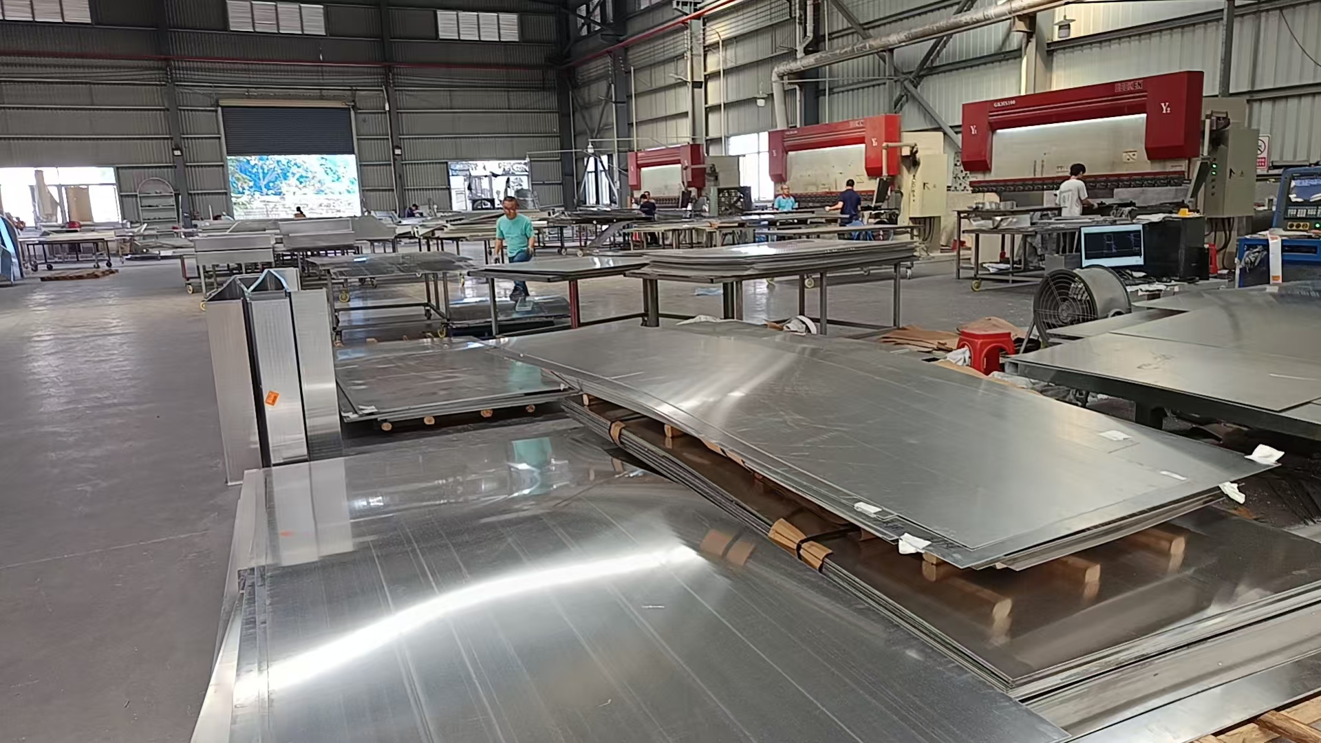 Fabrica profesională de producție de furnir de aluminiu - ZhenGuang